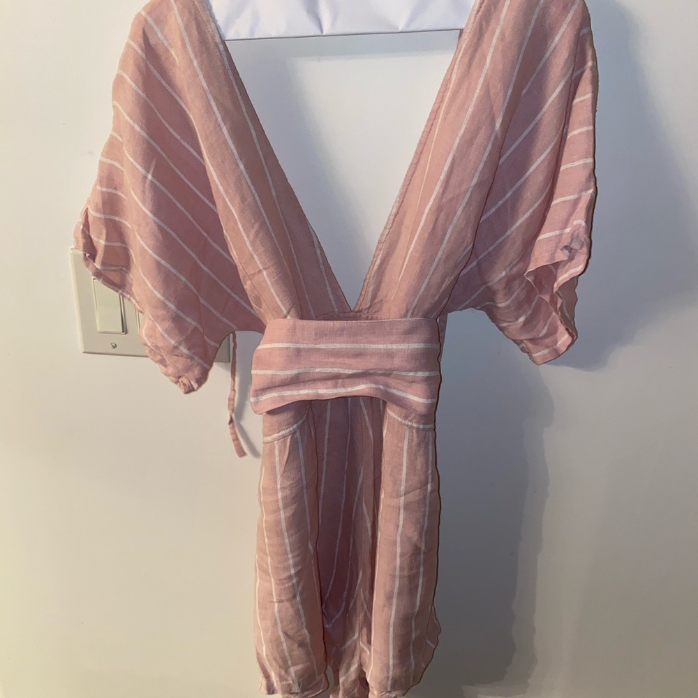 Pink and white Planet Blue romper!